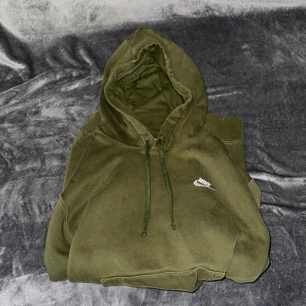 Nike Forest Green Pullover Hoodie